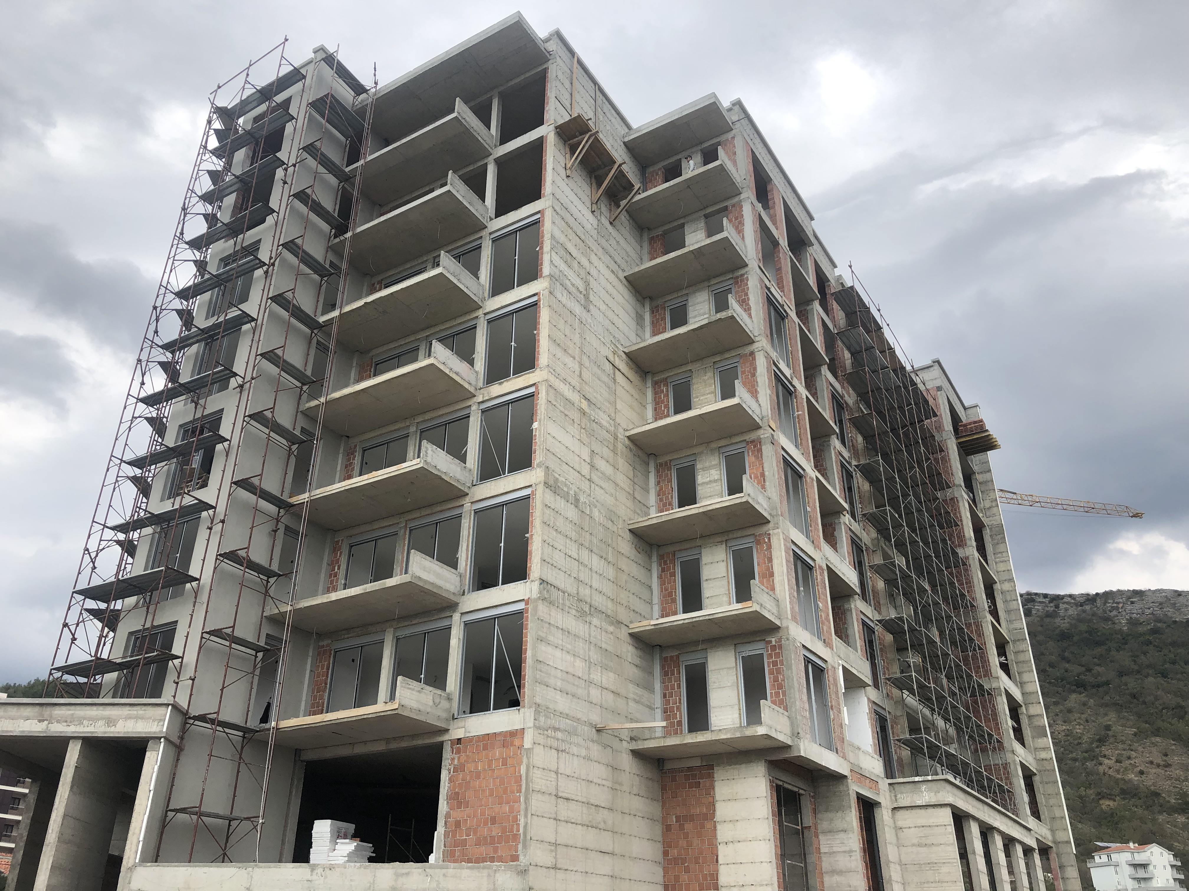 Projekt:<b>
                                                                    Apartmanski objekat - Bečiči
                                                                </b>