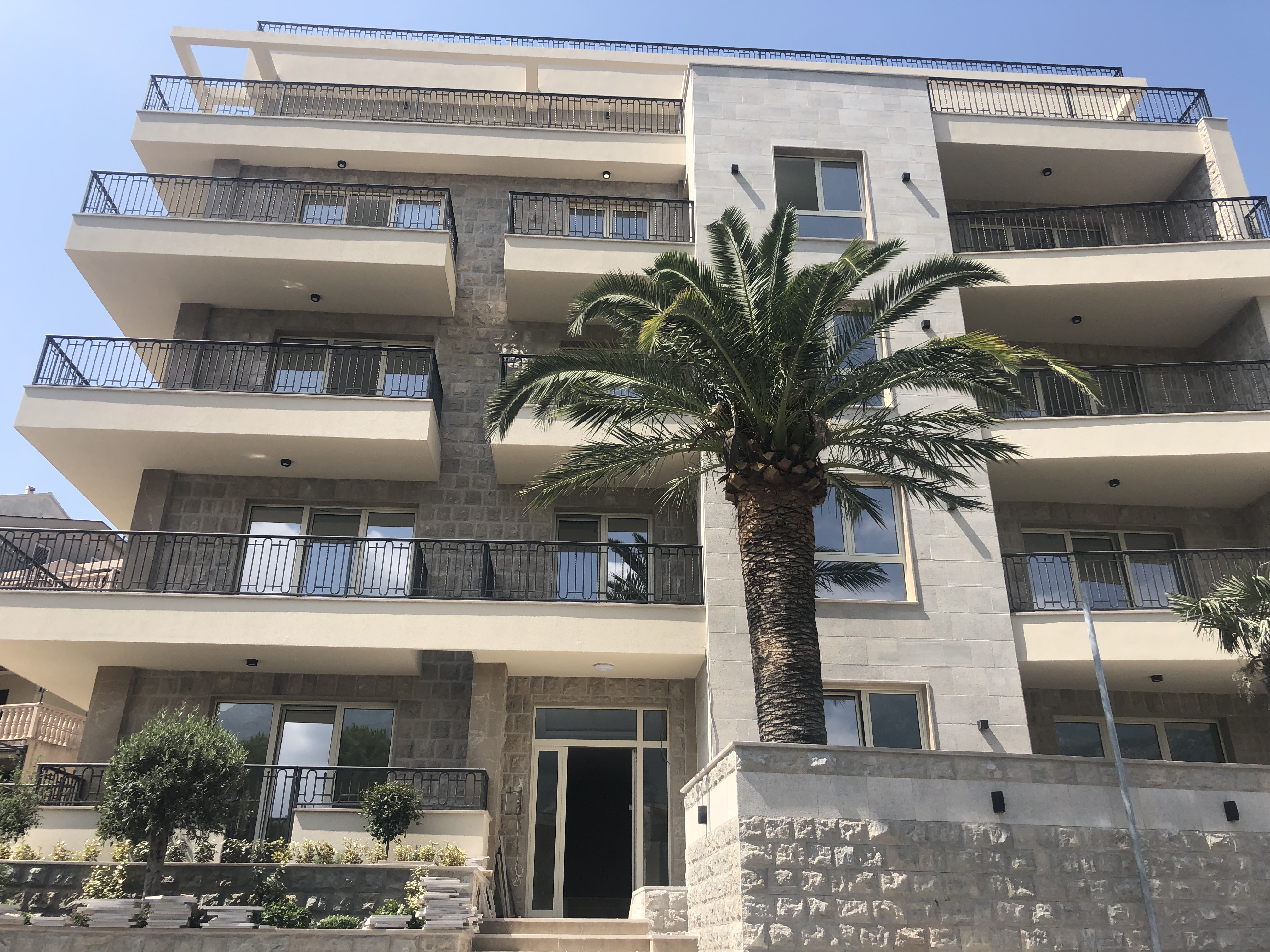 Projekt:<b>
                                                                    Stambeni objekat - Budva
                                                                </b>